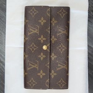 Louis Vuitton monogram wallet